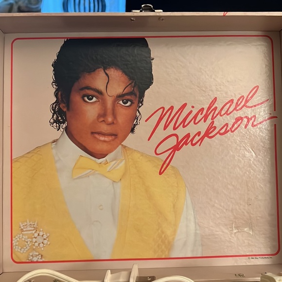 Vintage Michael Jackson record player - Picture 5 of 9